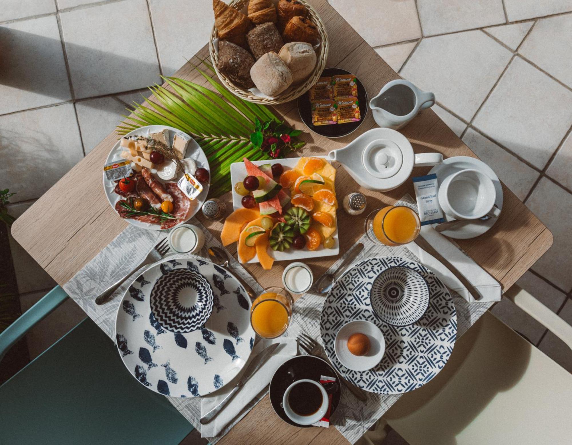 Hotel Amaudo Saint-Francois  Luaran gambar