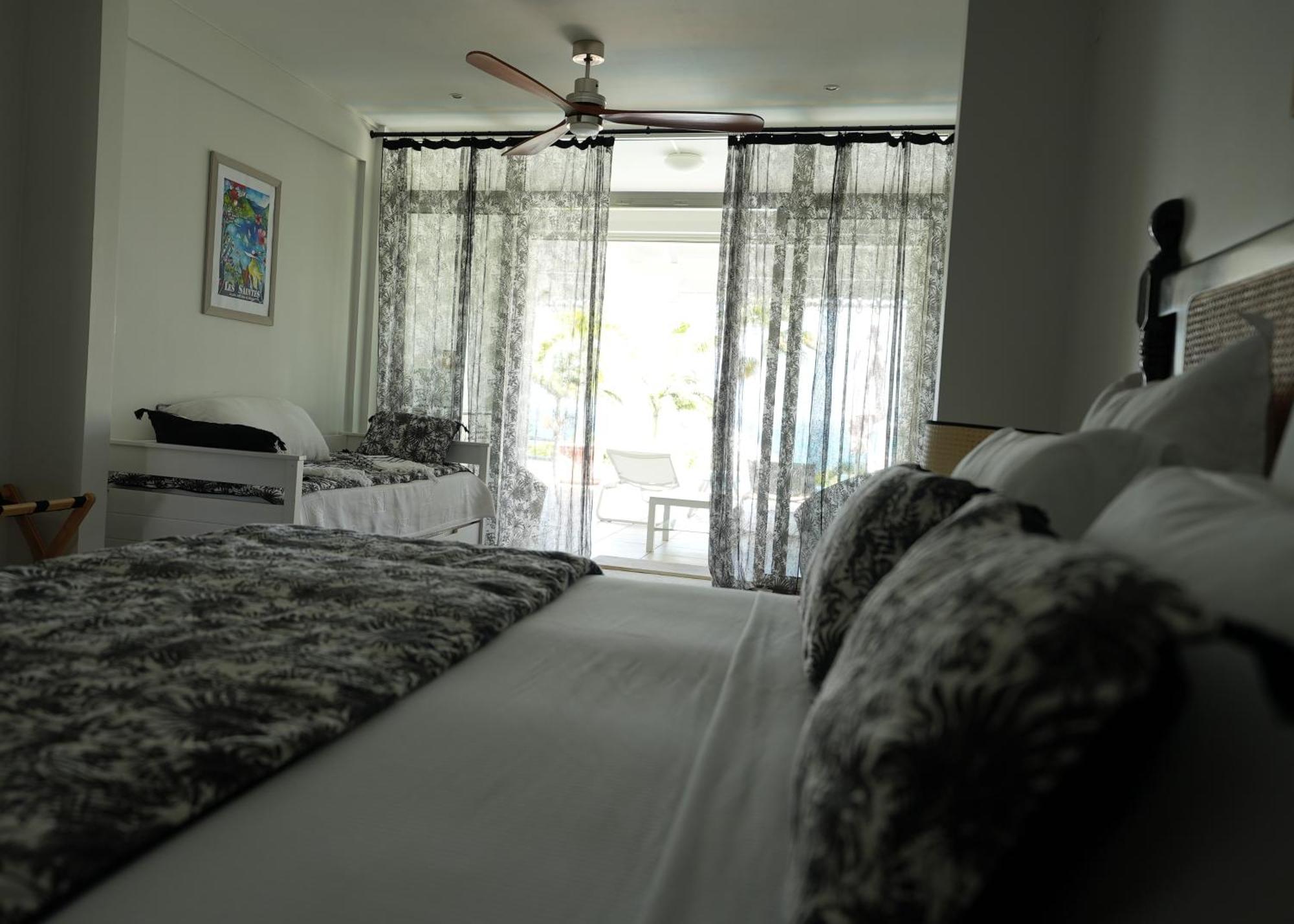 Hotel Amaudo Saint-Francois  Luaran gambar