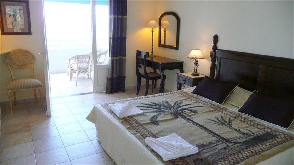 Hotel Amaudo Saint-Francois  Luaran gambar